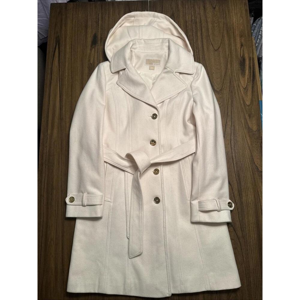 Michael Kors Women's Cream With Gold Wool Belted Coat Size L Long Sleeve